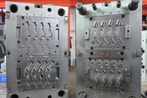 Wholesale Price Core Injection Molding -
 What about Multi Cavity Injection Moulds Making – Uni-Moulding